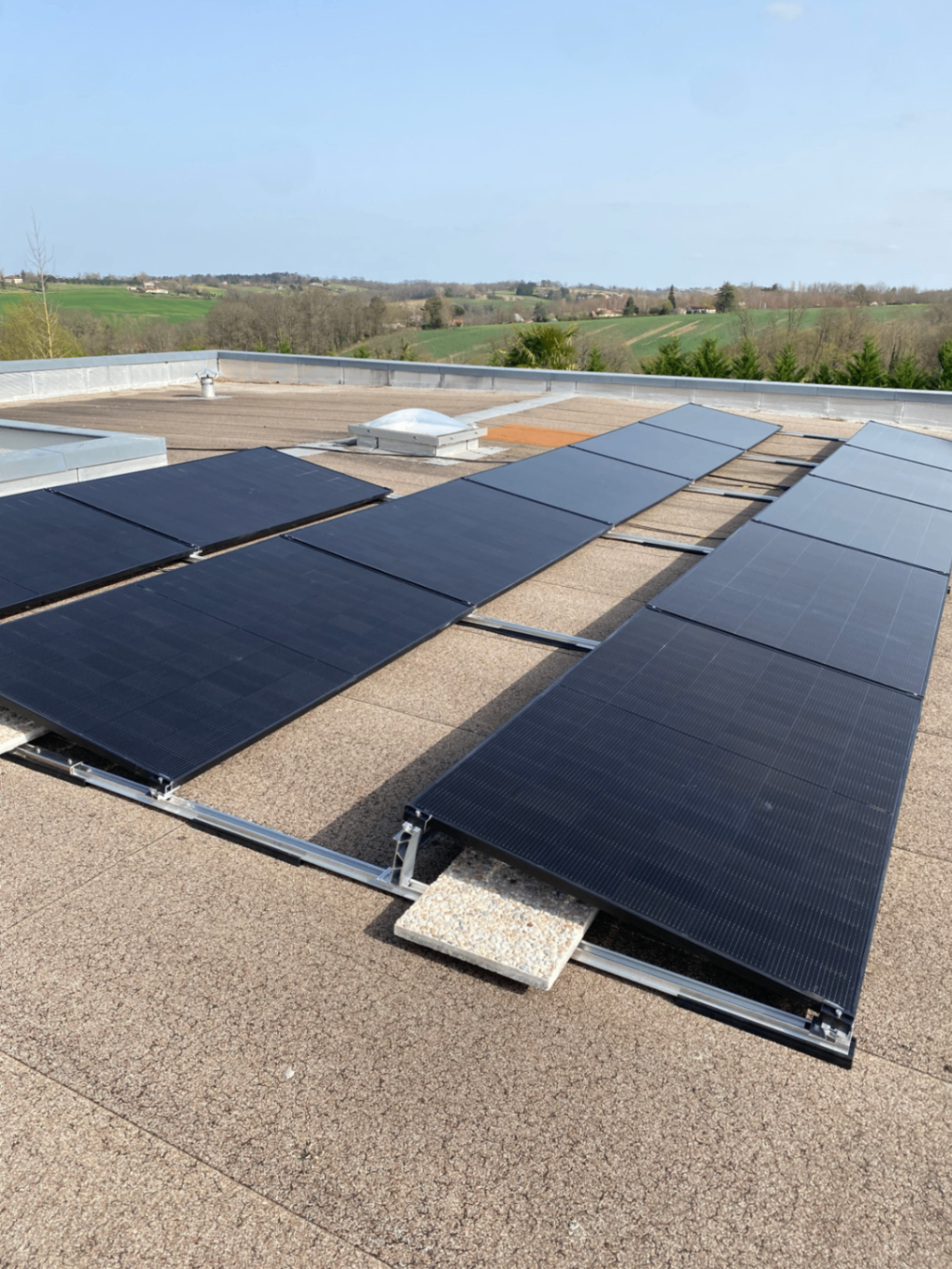 Installation solaire 6 kWc sur toit-terrasse à Marmande
